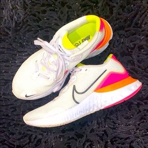 Women’s Nikes